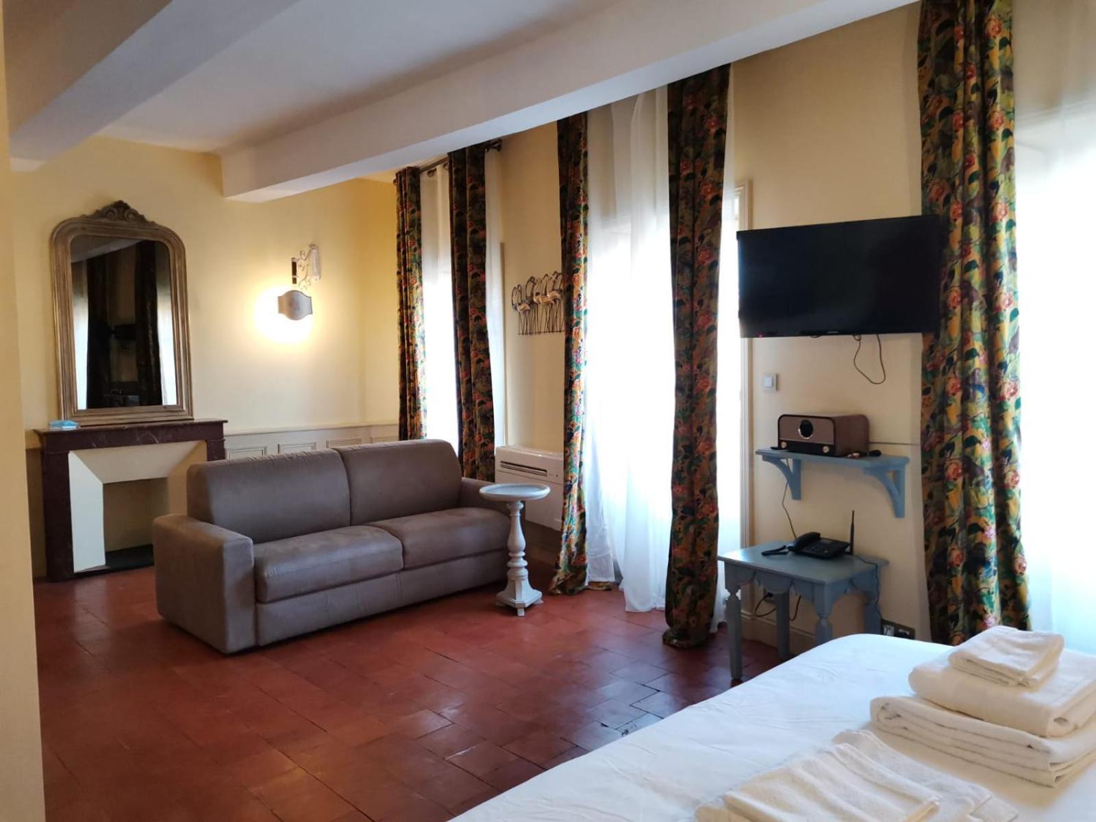 Mes A Moi In Pezenas - Appartements De Charme - Baignoire Balneo エクステリア 写真