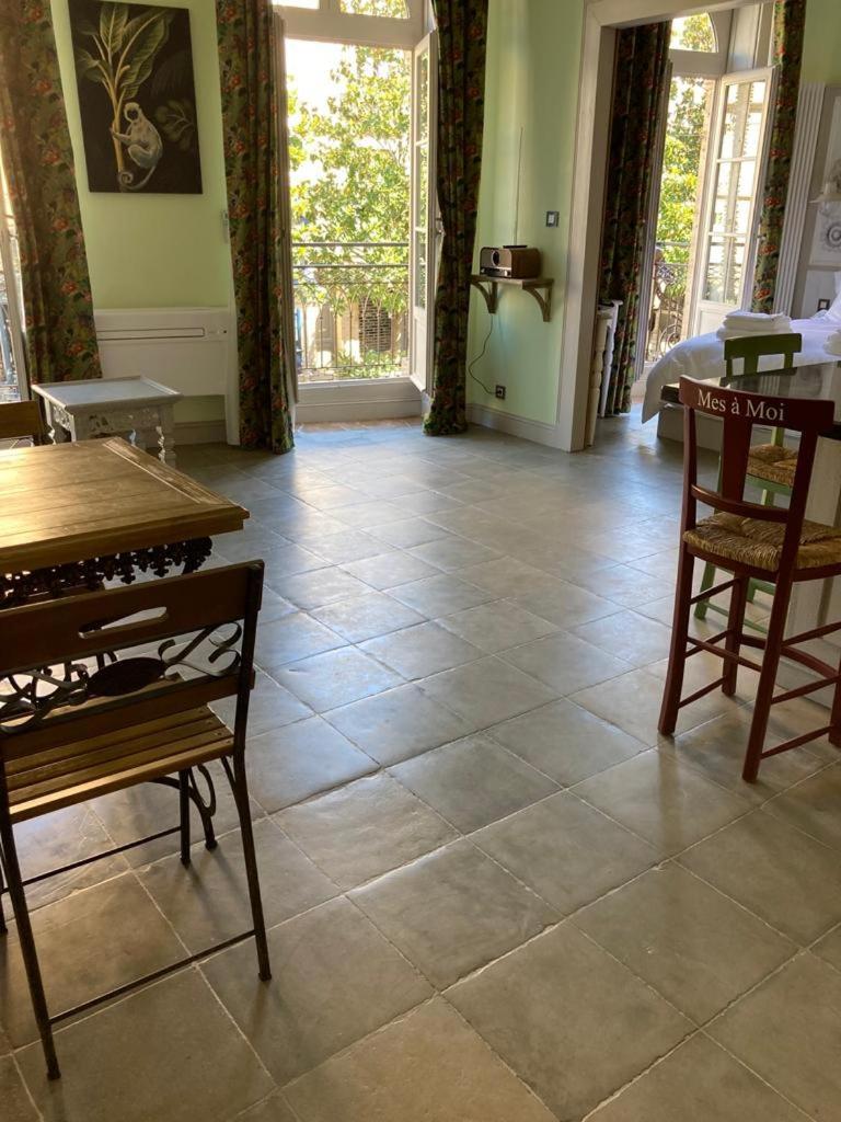 Mes A Moi In Pezenas - Appartements De Charme - Baignoire Balneo エクステリア 写真