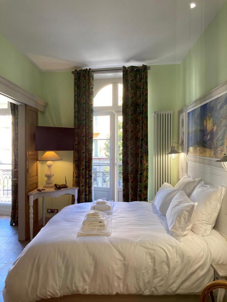 Mes A Moi In Pezenas - Appartements De Charme - Baignoire Balneo エクステリア 写真